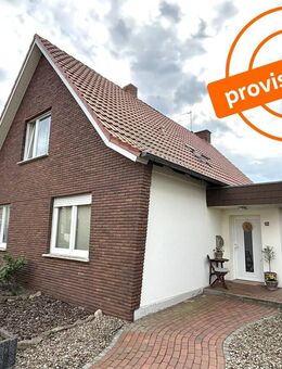 * Provisionsfrei für Käufer * Wohnen auf großem Grundstück in Zentrumsnähe - Lohne (Oldenburg)