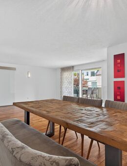 Jung, groß & mit Garage - urbane Wohnrarität in der Weststadt - Karlsruhe