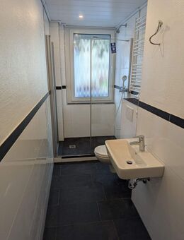 Modernisierte 2-Zimmer-Wohnung im Erdgeschoss - Bremerhaven