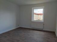 Gemütliche Wohnung sucht kleine Familie - Brandenburg (Havel)
