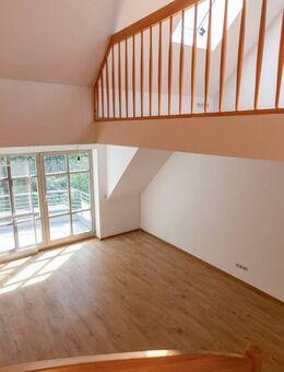 Den Wald direkt vor der Tür! DG-Wohnung in Neuseddin - Seddiner See