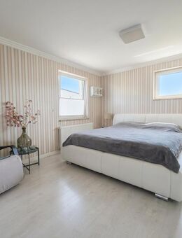 Modernes Einfamilienhaus in Söhlde: moderne Ausstattung, Doppelgarage und gepflegter Garten. - Söhlde