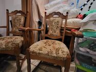 Esszimmer-Set: Tisch (vergößerbar) und 8 Stühle - Kaufering