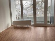 Frisch renovierte 3-Zimmer-Wohnung mit Balkon und neuem Bad in Siegen - ab sofort verfügbar! - Siegen (Universitätsstadt)