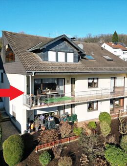 Charmante Eigentumswohnung mit großzügigem Balkon in Höhenlage von Engelskirchen - Engelskirchen