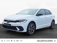 VW Polo, 1.0 TSI MOVE TRAVEL, Jahr 2022 - Coburg