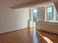 großzügige 4-Raum-Wohnung mit außergewöhnlichem Tageslichtbad - Döbeln
