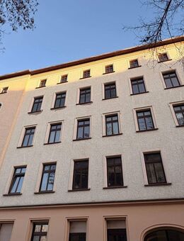 Studitraum! 2 Raumwohnung mit Balkon und Einbauküche in Sudenburg! - Magdeburg