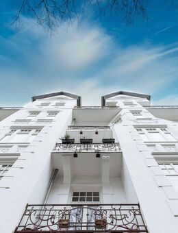 Eppendorfer Toplage - Vermietete Altbauwohnung mit eigenem Garten - Energieklasse B - Hamburg