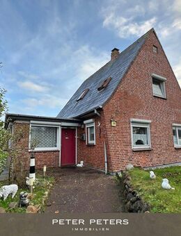 Einfamilienhaus im nördlichen Stadtgebiet von Westerland zum Sanieren oder neu bauen - Sylt