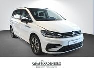 VW Touran, 2.0 TDI Highline, Jahr 2024 - Bruchsal