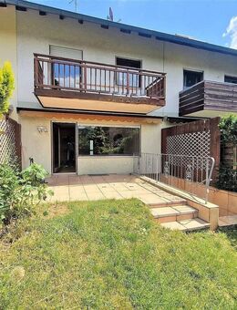 Reihenmittelhaus mit Garage, Stellplatz und Garten in ruhiger Wohnlage in 90475 Nürnberg - Ortsteil Altenfurt - Nürnberg