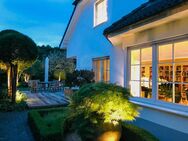 Exklusive Doppelhaushälfte in Bad Homburg-Dornholzhausen - Bad Homburg (Höhe)