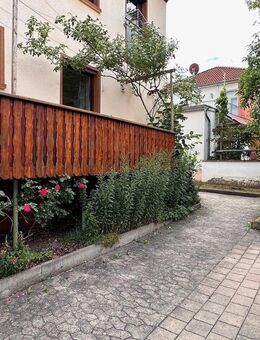 Erdgeschoss mit Haus im Garten und flexibler Aufteilung - Gunzenhausen