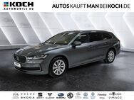 Skoda Superb, 1.5 TSI Combi IV SELECTION, Jahr 2024 - Berlin