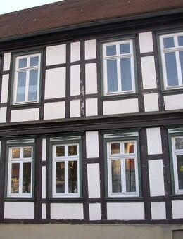 3-Raum Wohnung im Alten Dorf mit Balkon und Einbauküche - Stendal (Hansestadt)