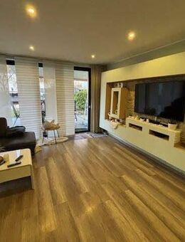 Modernisiertes Reihenhaus mit Garten, Sauna und Garage in ruhiger Rheda-Lage. Ein ideales Zuhause! - Rheda-Wiedenbrück