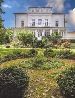 Repräsentative denkmalgeschützte Villa mit einzigartigem Charme - Radebeul