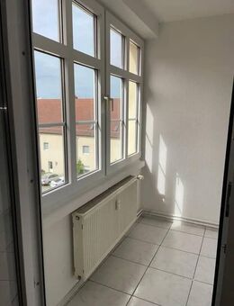 Viel Platz mit 3 Räumen und 92 qm sowie Wintergarten! - Leuna