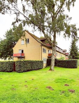 *** keine Käuferprovision *** Vermietete Terrassenwohnung mit kleinem Gartenanteil in Hamburg-Rahlstedt - Hamburg