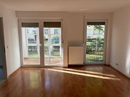 Helle geräumige Wohnung mit Wintergarten sucht neue Mieter! - Berlin