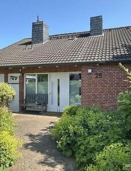 Molfsee Dorf- Grüne Oase: Architektenhaus mit riesigem Grundstück und raffinierter Ebenenstruktur - Molfsee