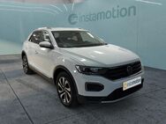 VW T-Roc, 1.5 TSI ACTIVE, Jahr 2022 - München