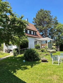 Freestanding single family house with very big yard in Musberg! Freistehendes EFH in Musberg mit sehr gr. Garten zu vermieten. - Leinfelden-Echterdingen