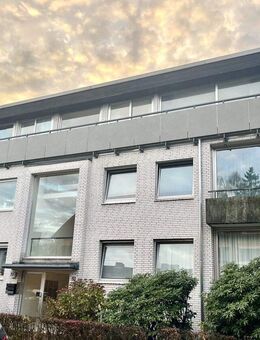 Preisreduzierung: Sonniges Penthouse im schönen Marienthal mit zwei TG-Plätzen - Hamburg