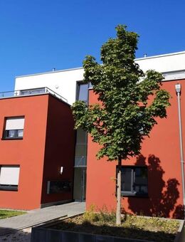 Moderne 2 Zimmer-Wohnung mit Balkon am Rande des Südviertels, Zeppelinstr. 21, Marburg - Marburg