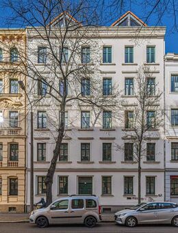 Stötteritz: 2 Zimmer I offene Küche mit neuer Einbauküche I modernes Bad mit Wanne I Balkon - Leipzig