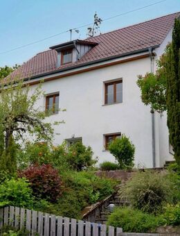 Freistehendes Einfamilienhaus mit traumhaftem Fernblick - Leonberg (Baden-Württemberg)