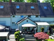 Suchen Sie das Besondere? Top modernisiertes Reihenmittelhaus mit einem traumhaften Garten! - Gelsenkirchen