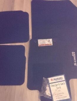 NEU Suzuki SX4 S-Cross Fußmatten-Set 4-Teilig Original Stoff - Dorsten