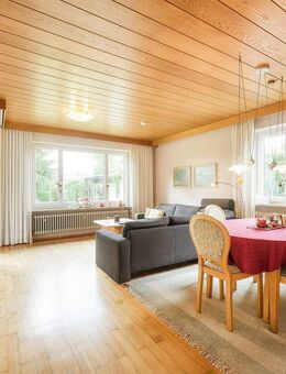 Charmantes Einfamilienhaus mit großem Garten und viel Platz - ruhige Lage in Abensberg, zu verkaufen - Abensberg