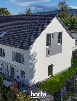 Modernes Reiheneckhaus mit sonnigem Garten und viel Platz zum Wohlfühlen in Überlingen am Ried - Singen (Hohentwiel)