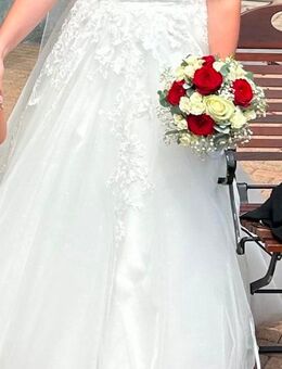 Brautkleid - Oedheim