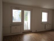 3-Raum-Wohnung mit Balkon - Crimmitschau