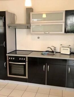 Vollmöblierte 2-Zimmer-Wohnung in Marbach am Neckar ab 01.09.2025 - Marbach (Neckar)