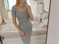 Primark Kleid Grau in M - Bestensee