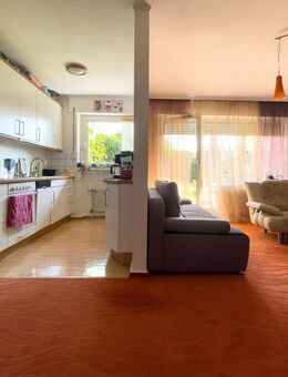 Provisionsfrei: 2,5-Zimmer Wohnung mit Garten, Garage und großer Diele - Münster