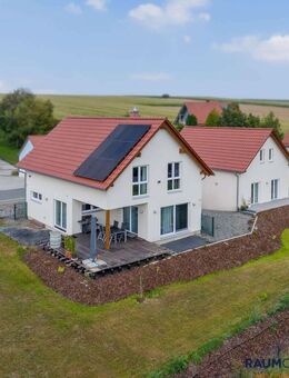 *Provisionsfrei* KFW 40+ Einfamilienhaus mit Bungalow behinderten und rollstuhlgerecht - Neualbenreuth