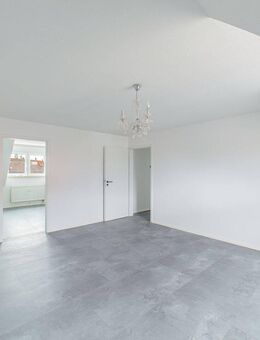 Zentrale Lage trifft stabile Miete | Modernisierte Kapitalanlage - Nürnberg