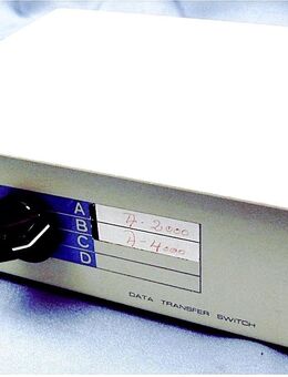 Data Transfer Switch - 4-fach Datenumschalter - Input-Output A-B-C-D - Groß Gerau