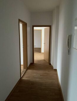 2 Zimmer Wohnung ab 01.01.2026 zu vermieten. - Schmölln