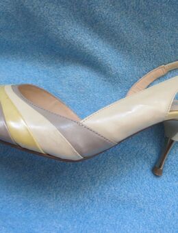 NEU ungetragen * Hochzeit * Ball * Ausgeh * Echt Lack- Leder * Sling * High Heels * Stilettos * Sandaletten * Sandalen "GUESS BY MARCIANO" Gr. 37/ 4 * vanille - zart- gelb * hellgrau * silber * - Riedlingen