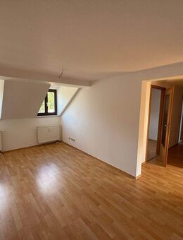 Tolle, helle DG-Wohnung in der Villengegend von Reichenbach - Reichenbach (Vogtland)