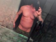 Suche bi/gay/sissy/trans - Hamburg