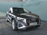 Audi Q2, S line 40 TFSI quattro, Jahr 2024 - München