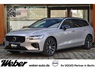 Volvo V60, T6 Recharge Plus Dark, Jahr 2022 - Berlin